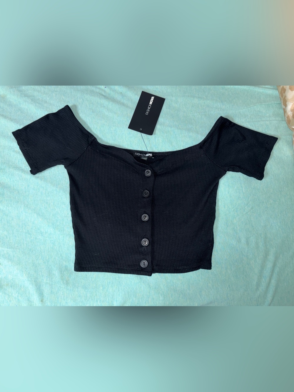 *BRAND NEW* Fashion Nova Women’s Medium Short Sleeve Black Crop Top